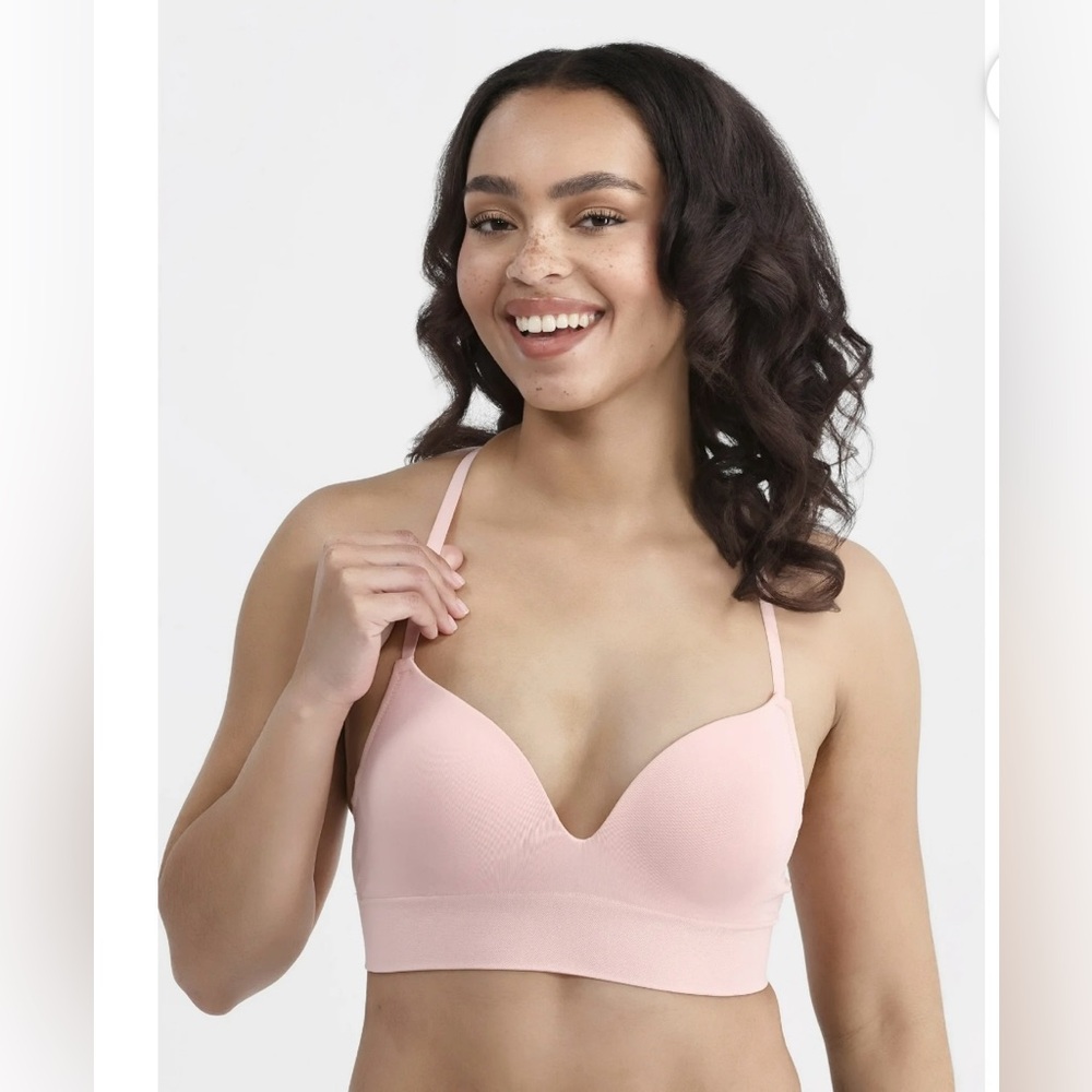 No Boundaries Coral Whisper Seamless Wireless Bra NWT Size Small